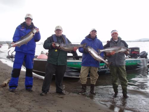 salmon fishing guides