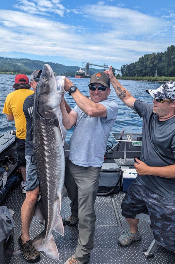 Columbia-River-Sturgeon-Fishing-03 Columbia-River-Sturgeon