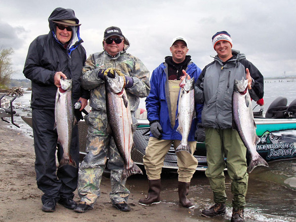 Columbia River Fishing  Columbia River Fishing Guides in Washington &  Oregon